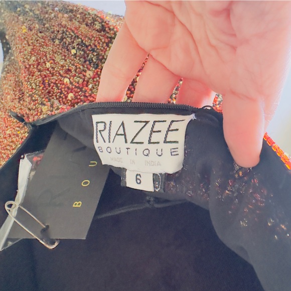 Naeem Khan Riazee Sequin Gown. Brand New with tags. Saks - Picture 11 of 16